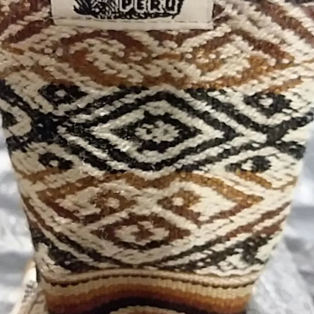 Phuyupata fashion skater shoe sneaker like new - Picture 13 of 13